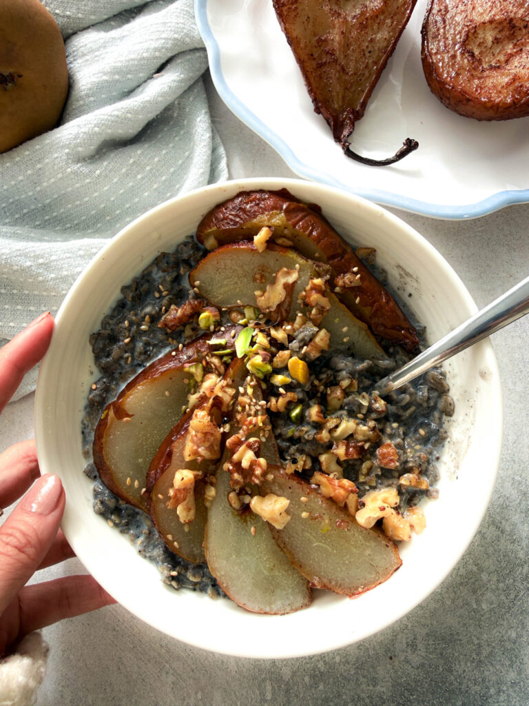 black sesame oatmeal with spiced roasted pears and walnuts recipe